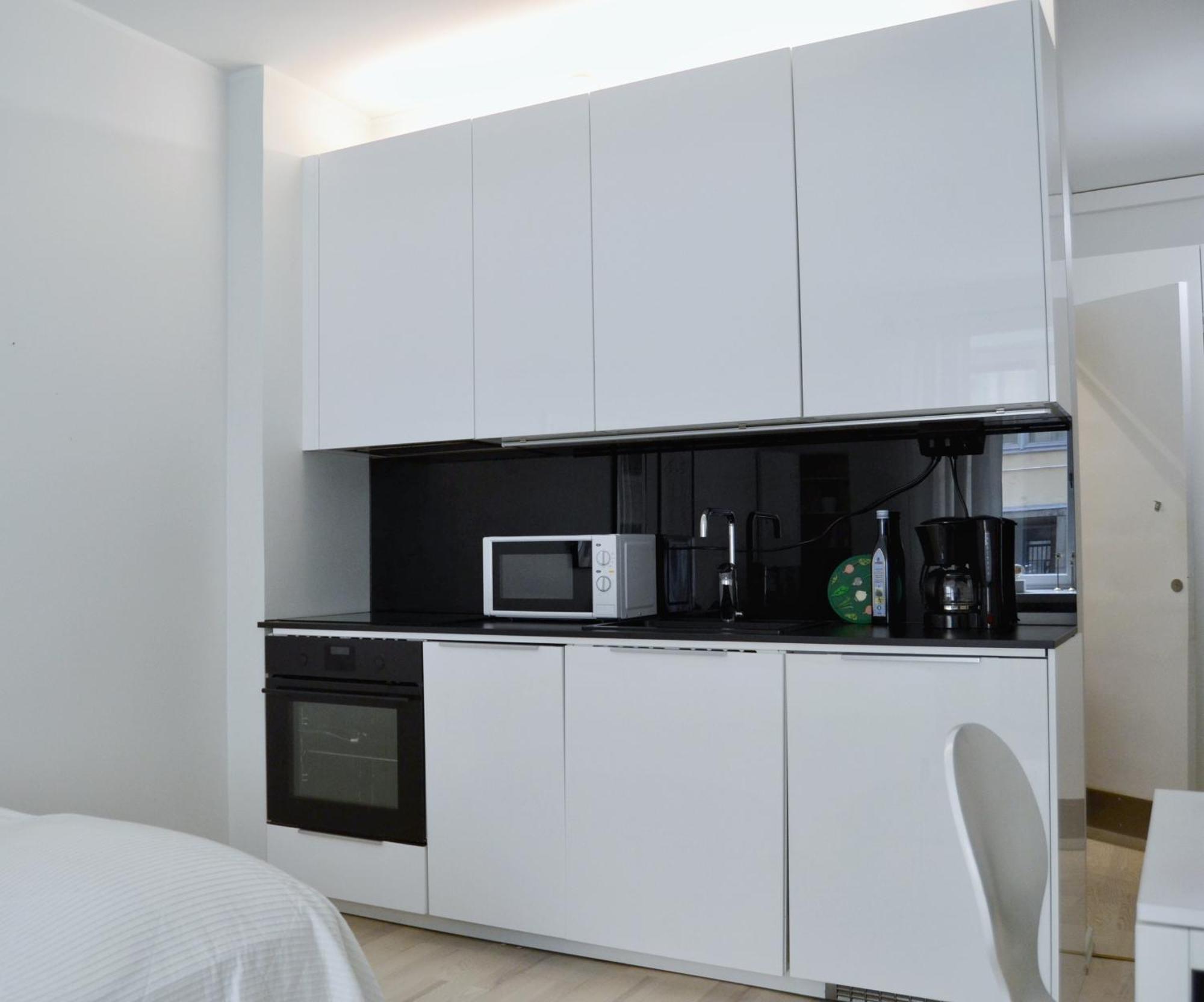 Modern And Bright Studio With Top Location ヘルシンキ エクステリア 写真